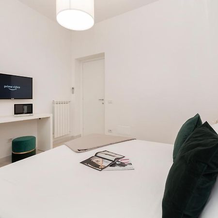 White Flat Santa Croce Apartment Рим Екстериор снимка