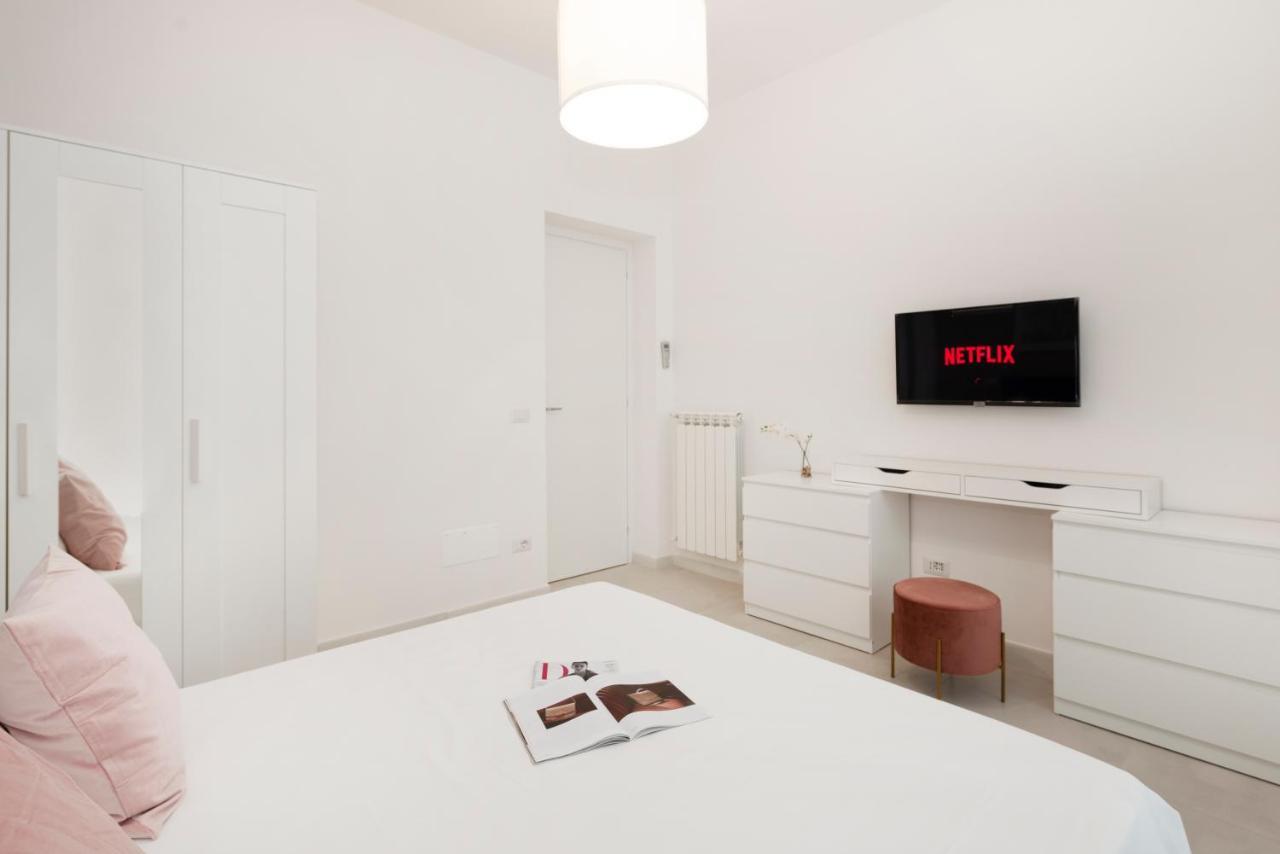 White Flat Santa Croce Apartment Рим Екстериор снимка